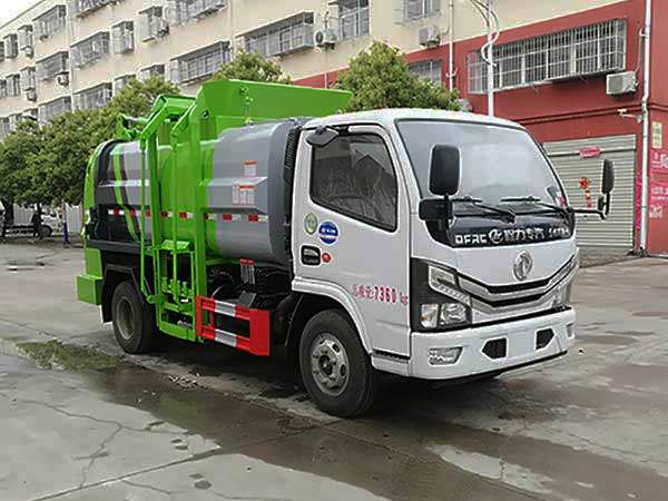 國(guó)六東風(fēng)小多利卡餐廚垃圾車