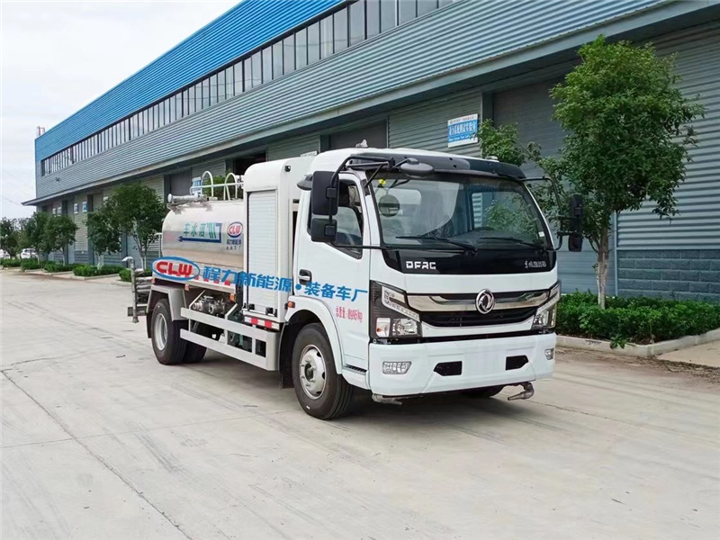 每天一款財(cái)富車型推薦：純電動(dòng)?xùn)|風(fēng)凱普特灑水車將會(huì)向更大里程，更大載重，更智能的方向發(fā)展