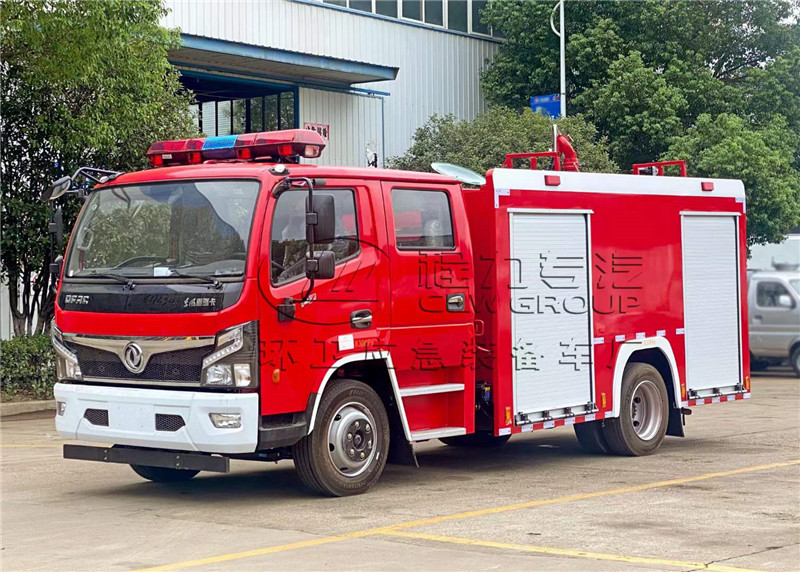 程力東風(fēng)4噸水罐消防車(chē)廠家